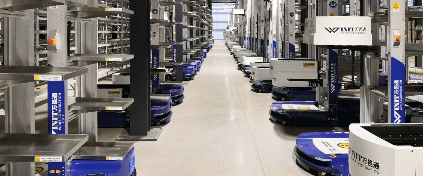 Video: Explore how our automation solutions improve cross borer warehouse management