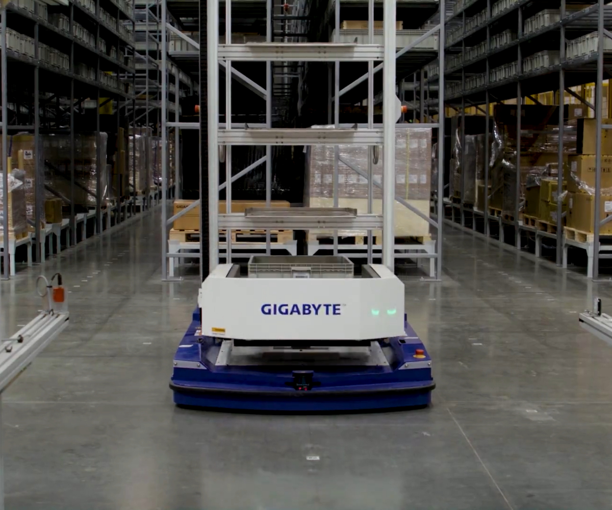 GIGABYTE 