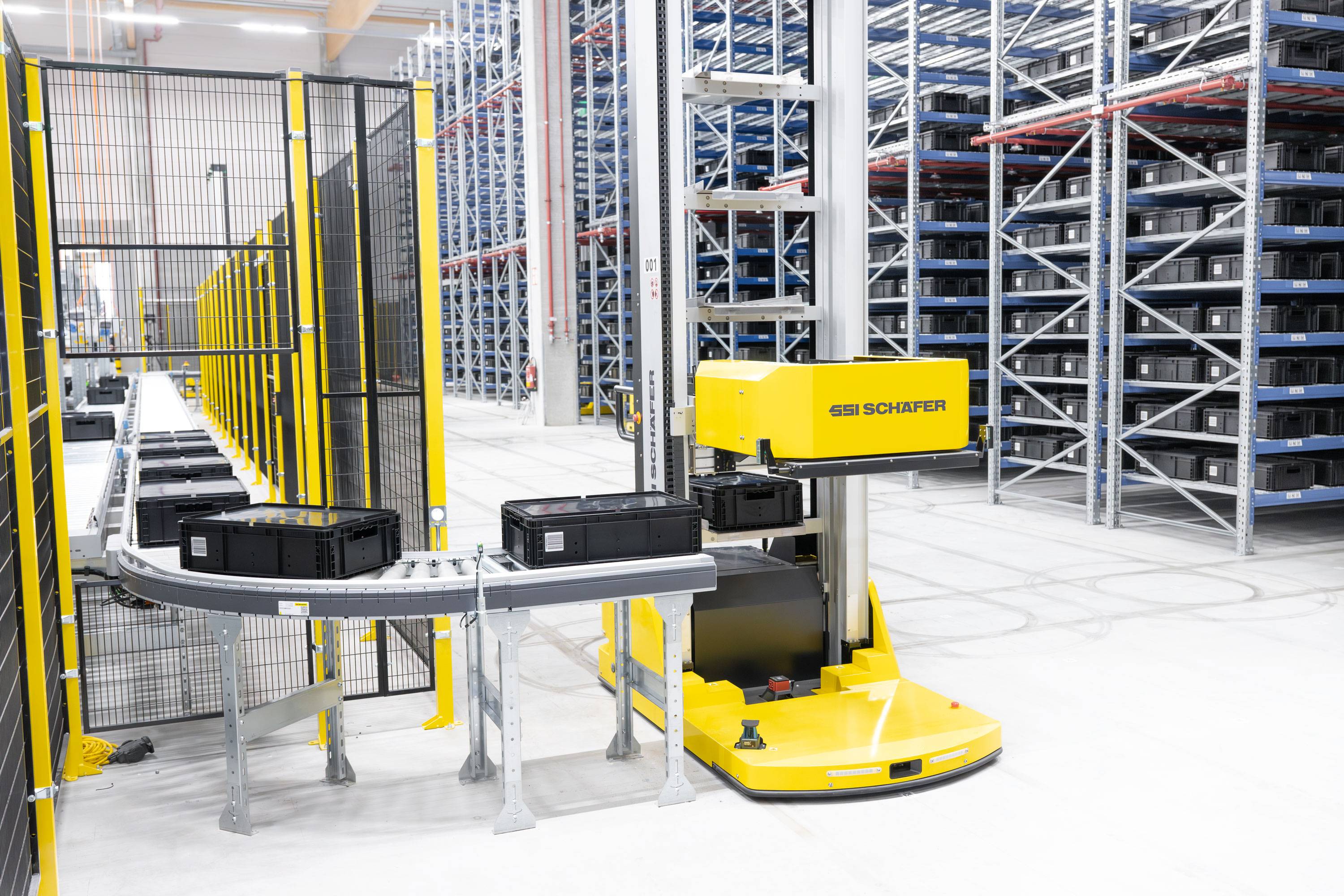 SSI Rackbot