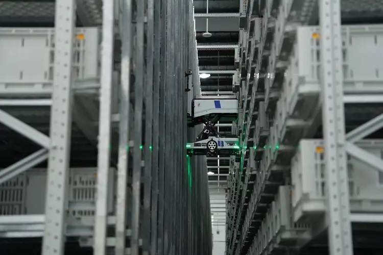 warehouse robot